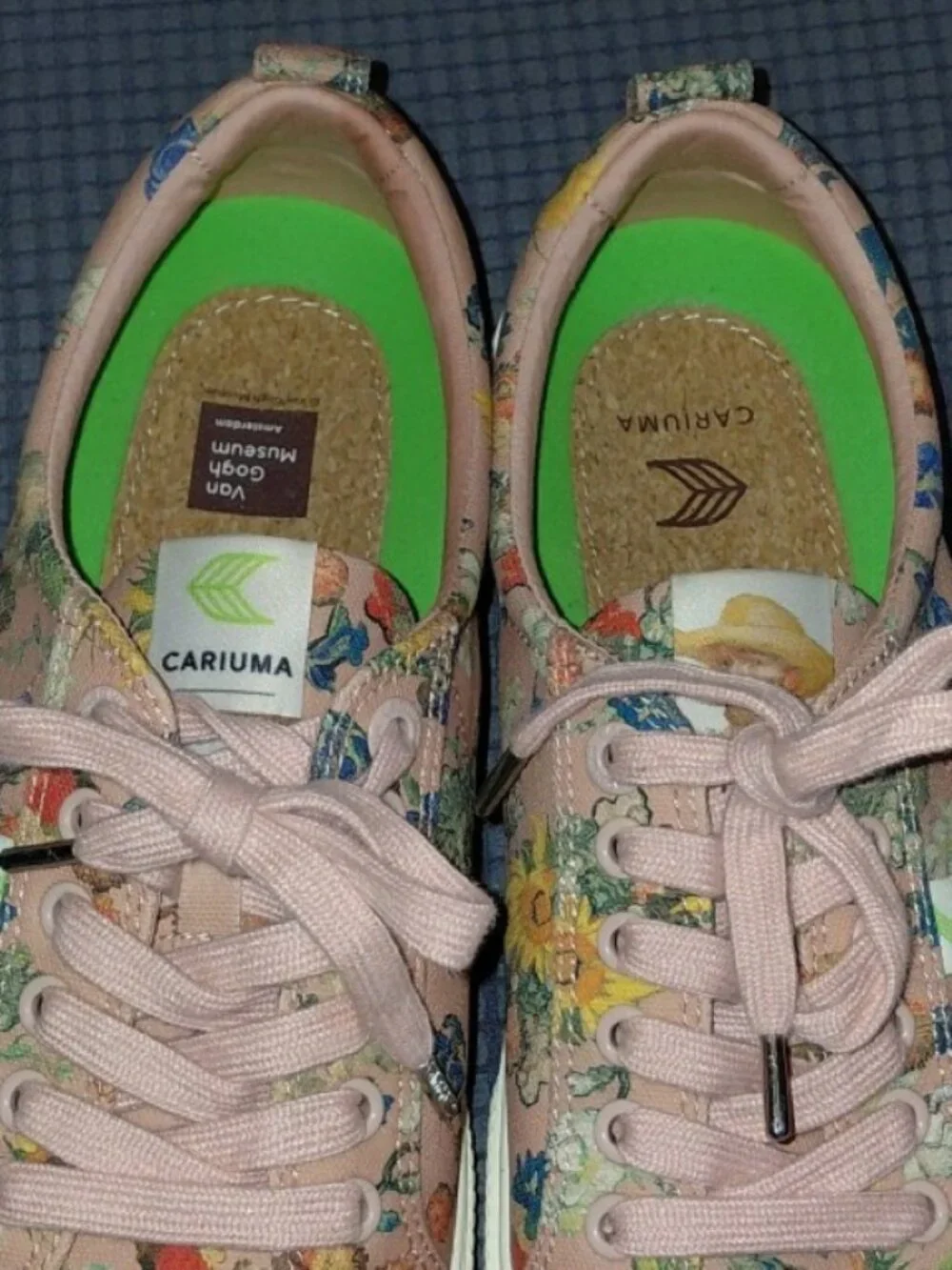Cariuma x Van Gogh Museum OCA Low Sneakers Jubilee 50 Flower Women 11M Men 9.5M